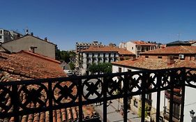 Hosteria Solar De Tejada